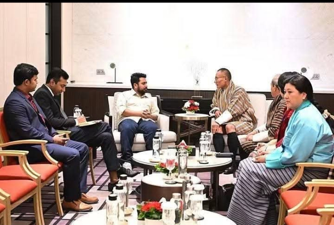 নাহিদ ইসলামের সাথে ভুটানের প্রধানমন্ত্রীর সাক্ষাৎ