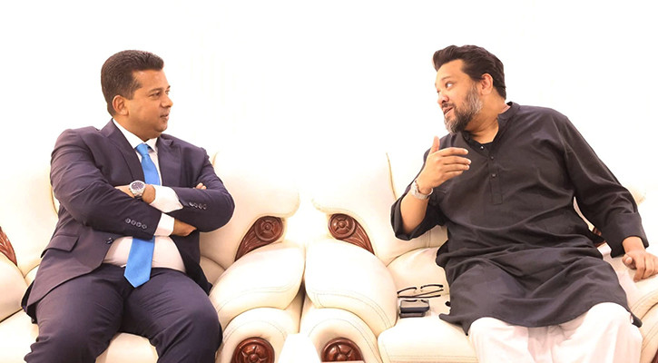 রাঙ্গুনিয়ায় মাদক ও অবৈধ বালির ব্যবসা বন্ধে পদক্ষেপ নেওয়া হবে: হুমাম কাদের চৌধুরী